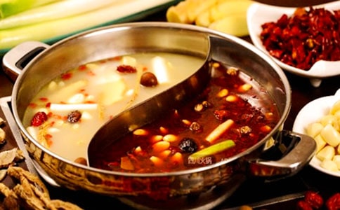 (精品)吃火鍋?zhàn)魑?5篇