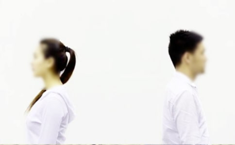 冷漠的愛情說說關(guān)于愛情的冷酷說說簡短