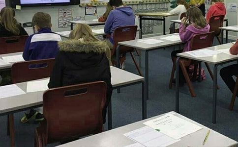 ����(chu��ng)��(chu��ng)�I(y��)�I(l��ng)��(d��o)������ĩ��ԇ�}����