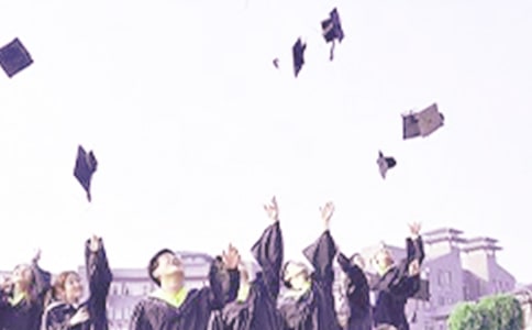 常見畢業(yè)祝福匯總100句