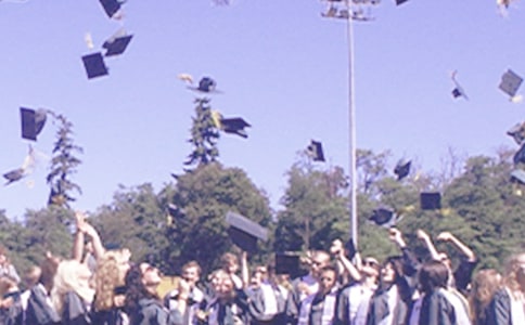 大學(xué)畢業(yè)簡短寄語230句