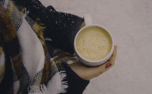 形容冬天雪的優(yōu)美句子