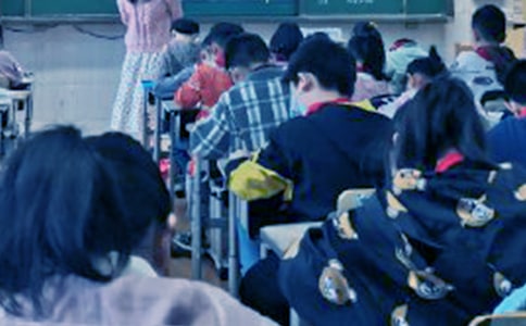 С�W(xu��)Ӣ�Z���нM���w���n��ӿ��Y(ji��)�����x16ƪ��