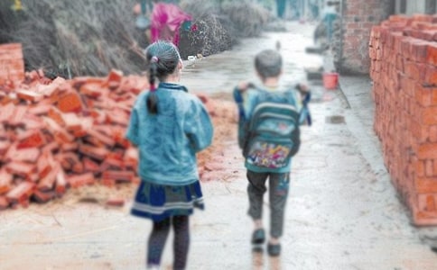 關(guān)愛留守兒童活動講話稿